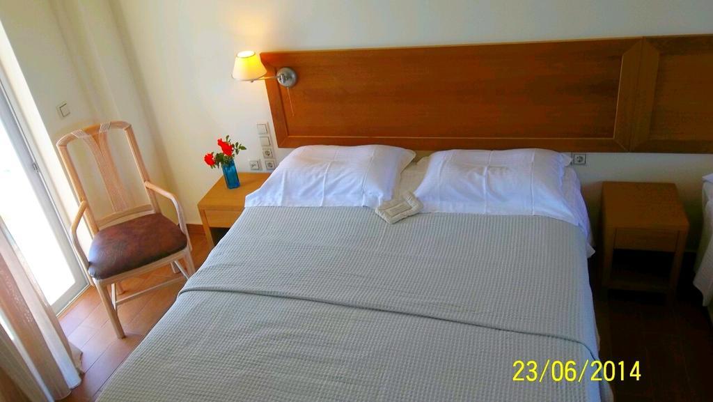 Christopoulos Villas Egio Zimmer foto